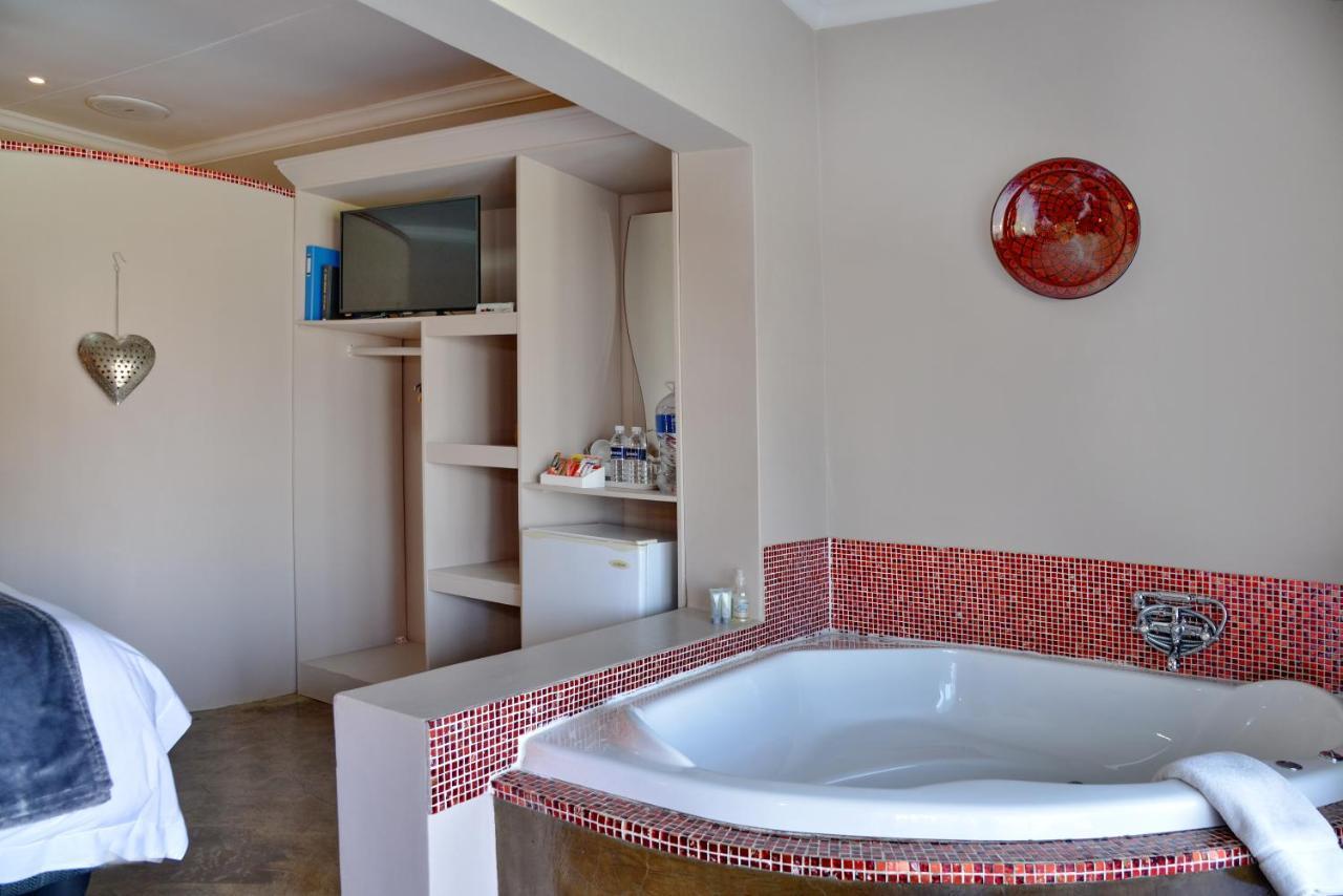 Annie'S Boutique Guesthouse And Garden Spa Hartbeespoort Exteriér fotografie